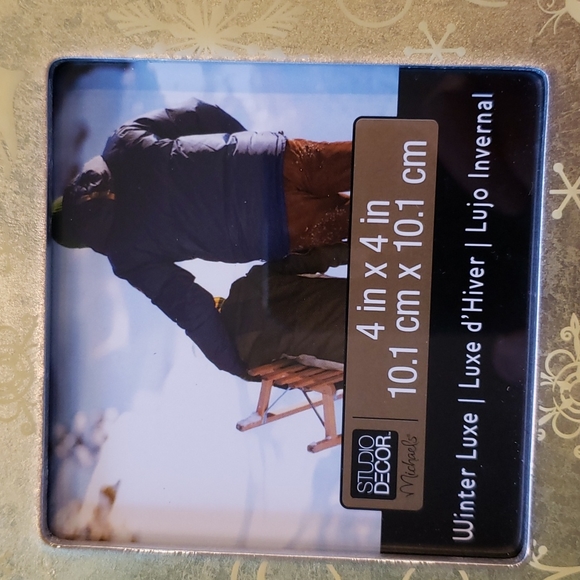 Gold Christmas Holiday Square Picture Frames - Picture 7 of 13